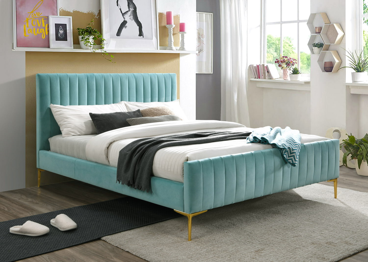 Julia Upholstered Platform Bed - Queen size, Turquoise