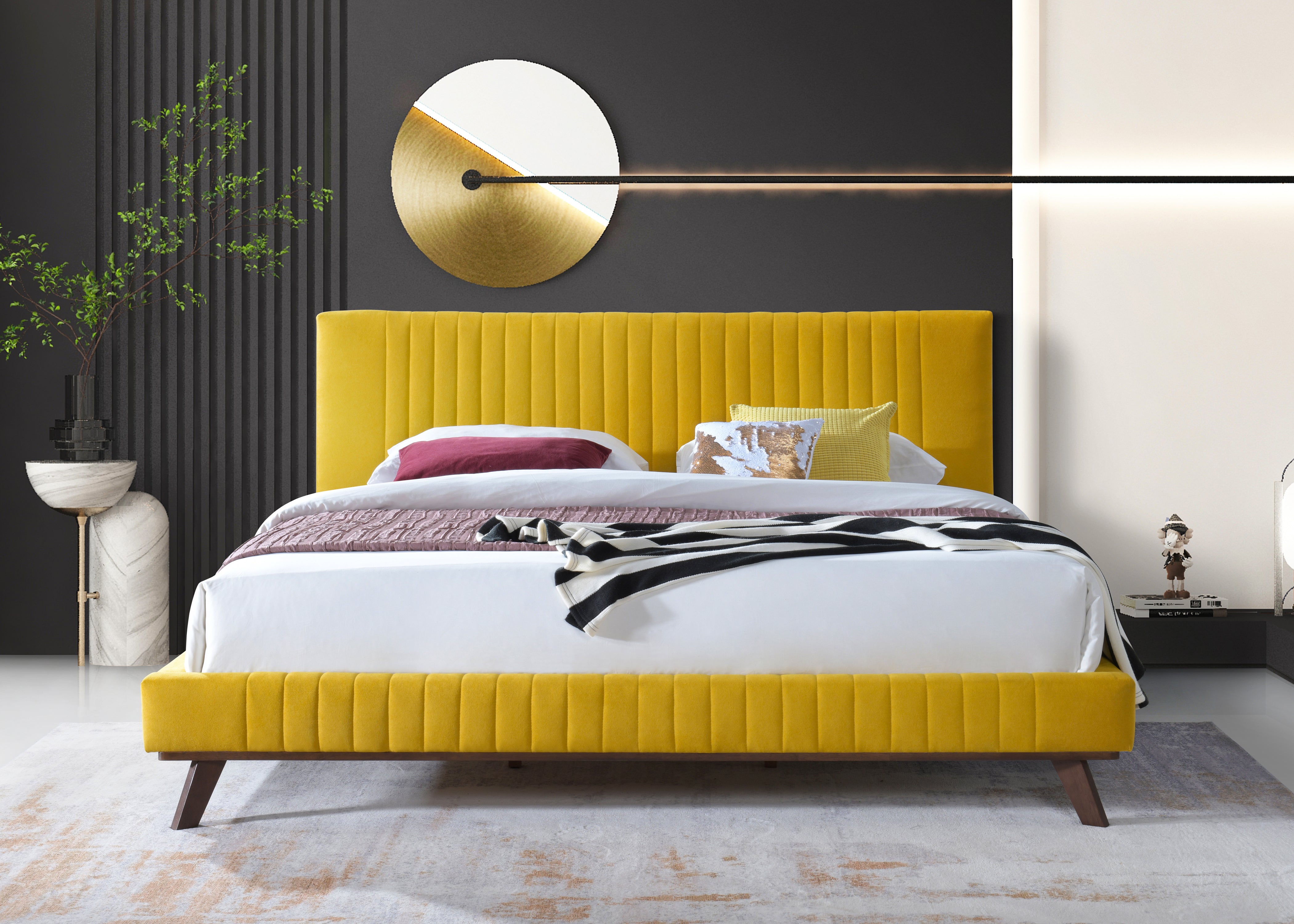 Sven Upholstered Platform Bed - King size, Mustard