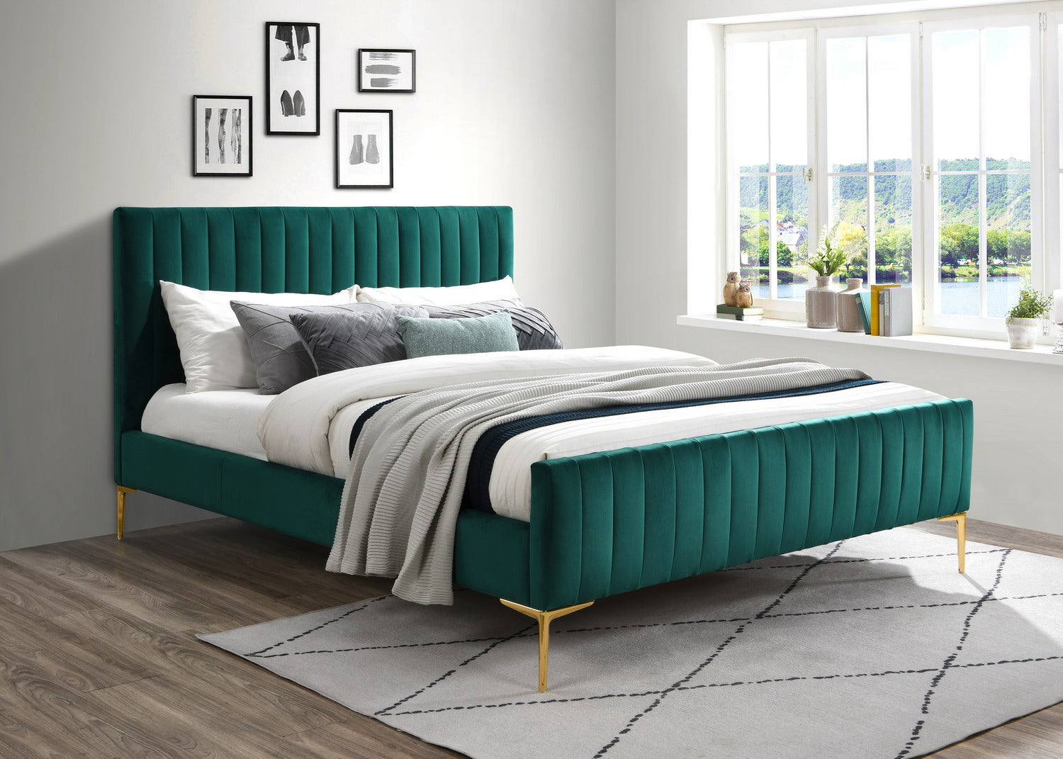 Julia Upholstered Platform Bed - Queen size, Green